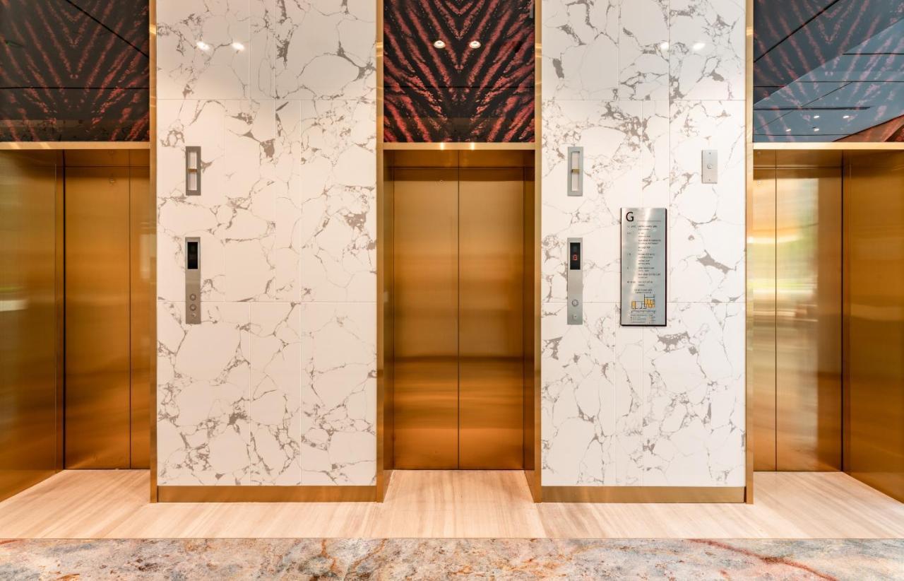 Moevenpick Living West Ханой Экстерьер фото