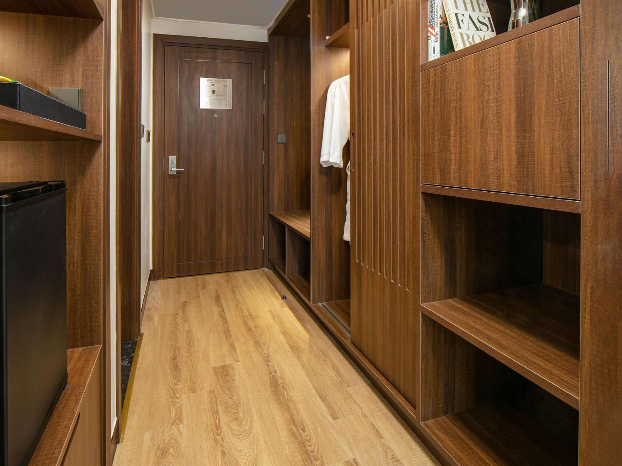 Moevenpick Living West Ханой Экстерьер фото