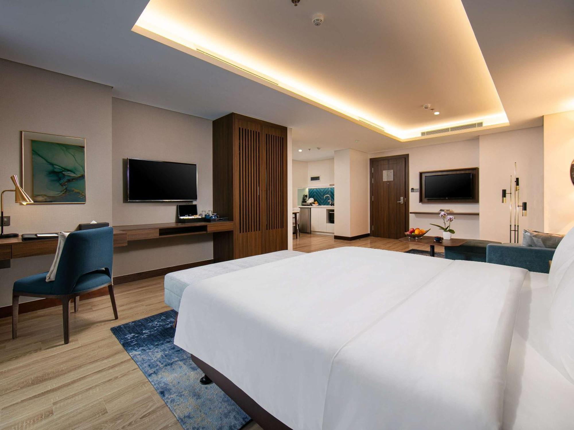 Moevenpick Living West Ханой Экстерьер фото