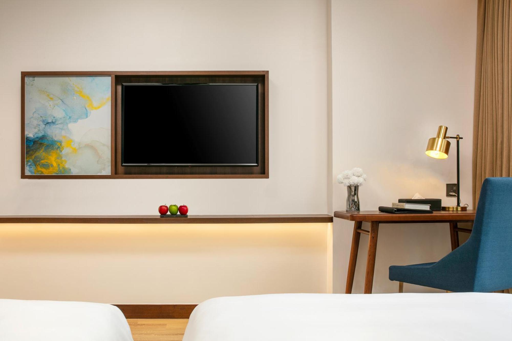 Moevenpick Living West Ханой Экстерьер фото